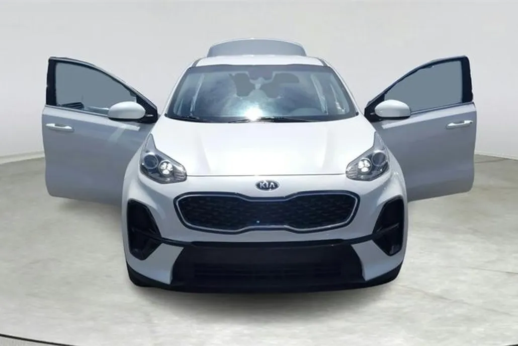 2021 Kia Sportage LX photo 1