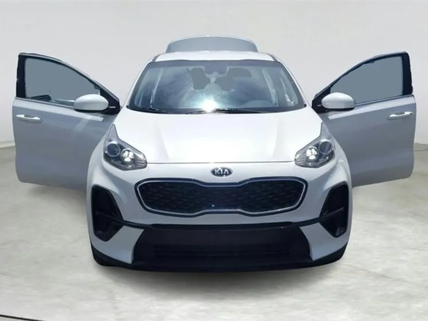 2021 Kia Sportage LX photo 1
