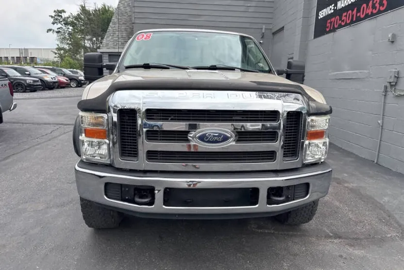 2008 Ford F-250 XLT photo 1