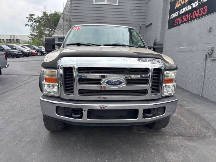 2008 Ford F-250 XLT photo 1