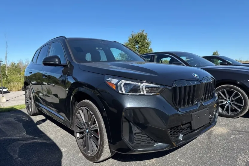 2023 Bmw X1 XDrive28i photo 1