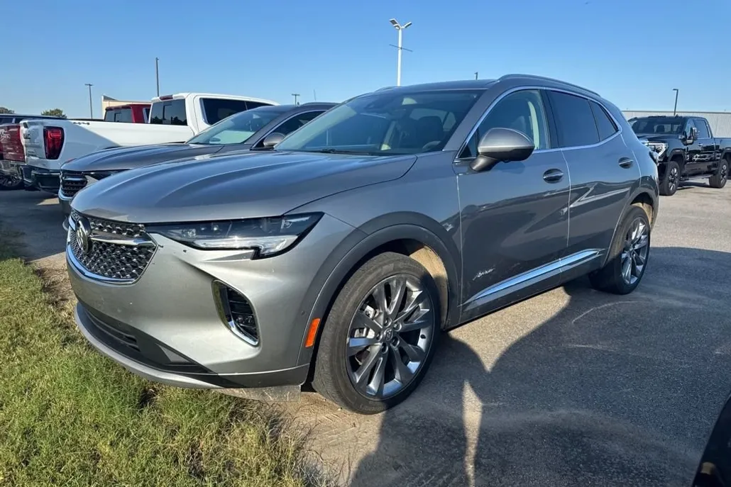 2023 Buick Envision Avenir photo 1