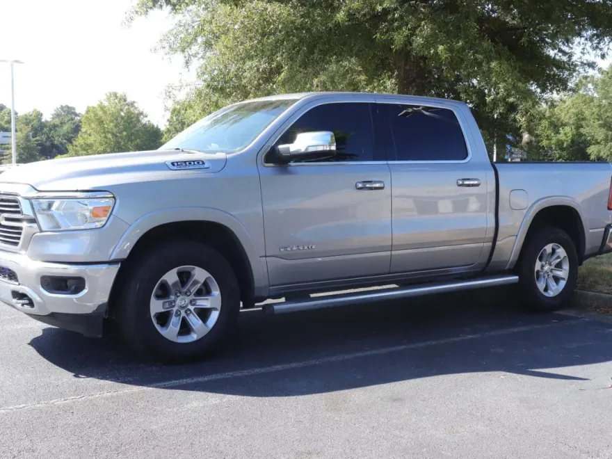 2022 Ram 1500 Laramie photo 1