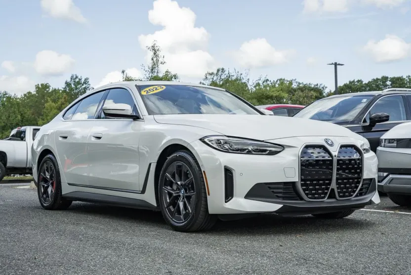 2023 Bmw i4 eDrive40 photo 1