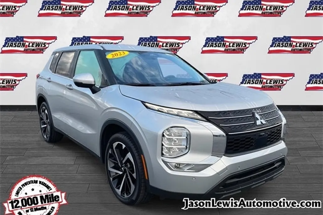 2023 Mitsubishi Outlander SE Black Edition photo 1