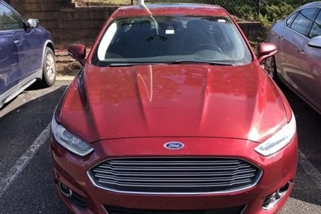 2014 Ford Fusion Hybrid Titanium photo 1