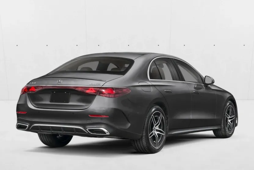 2025 Mercedes Benz E 450 4MATIC photo 1