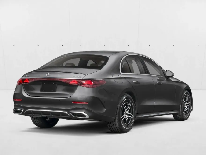2025 Mercedes Benz E 450 4MATIC photo 1