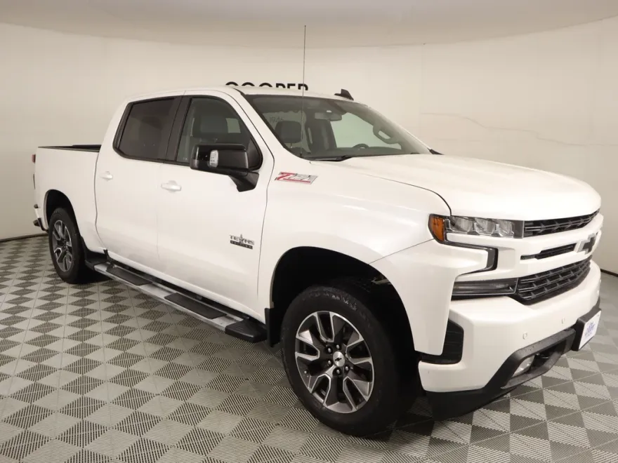 2021 Chevrolet Silverado 1500 RST photo 1