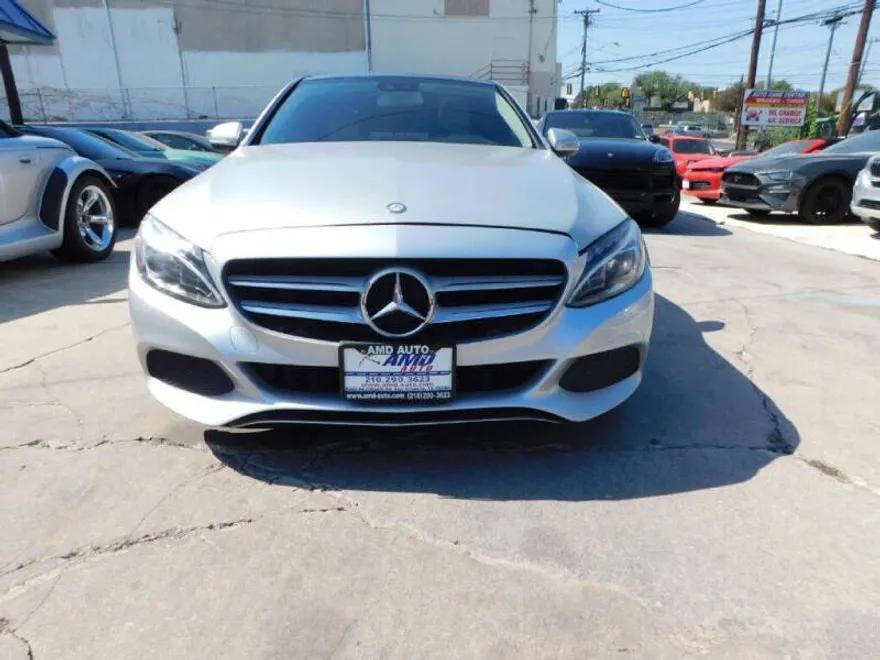 2015 Mercedes Benz C 300 photo 1