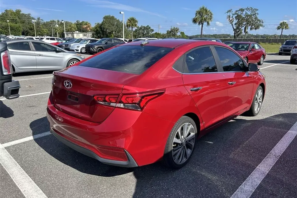 2018 Hyundai Accent Limited photo 1