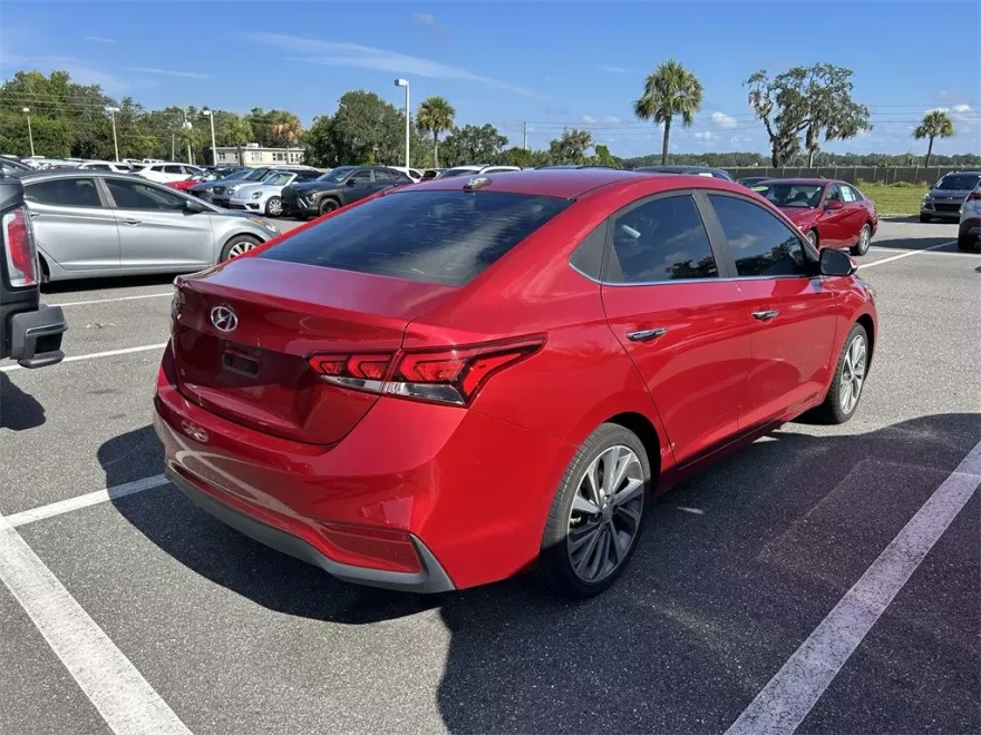 2018 Hyundai Accent Limited photo 1
