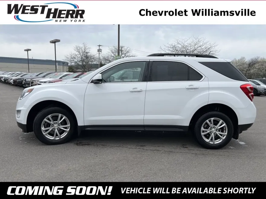 2016 Chevrolet Equinox LT photo 1