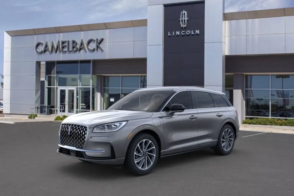 2024 Lincoln Corsair Grand Touring photo 1