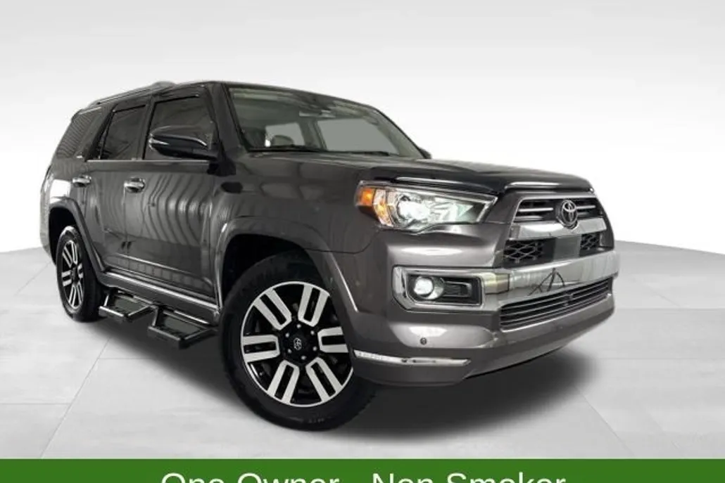 2022 Toyota 4Runner Limited photo 1