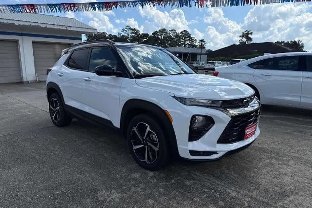 2022 Chevrolet Trailblazer RS photo 1