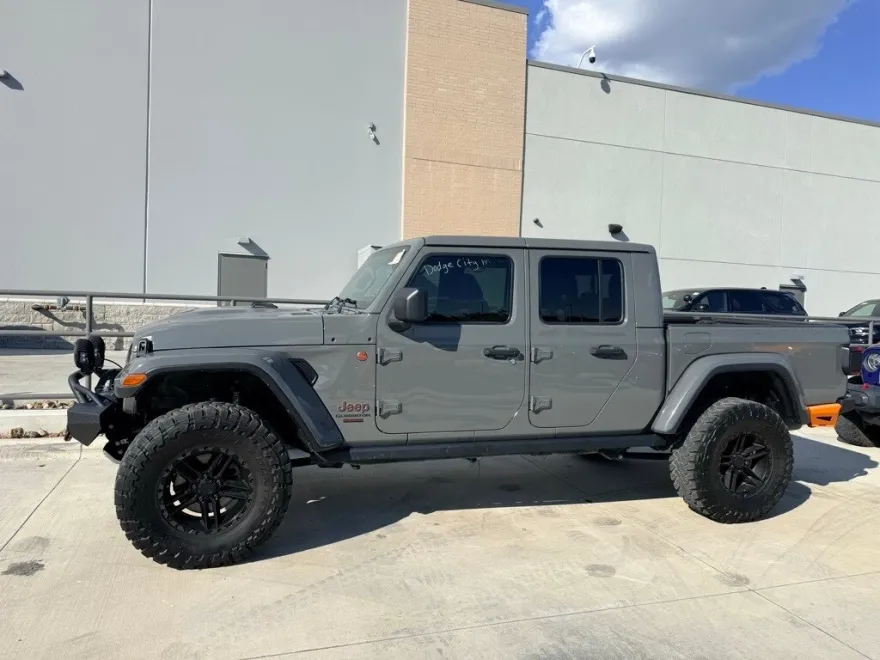 2021 Jeep Gladiator Mojave photo 1