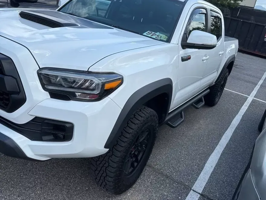 2020 Toyota Tacoma TRD Pro V6 photo 1