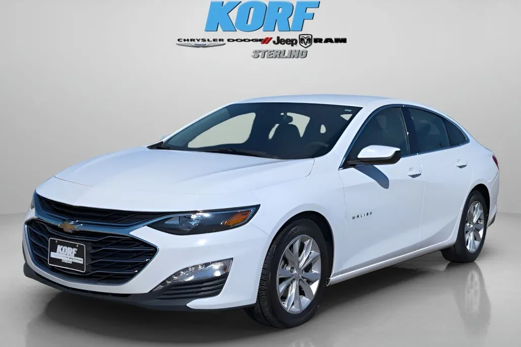 2023 Chevrolet Malibu 1LT photo 1