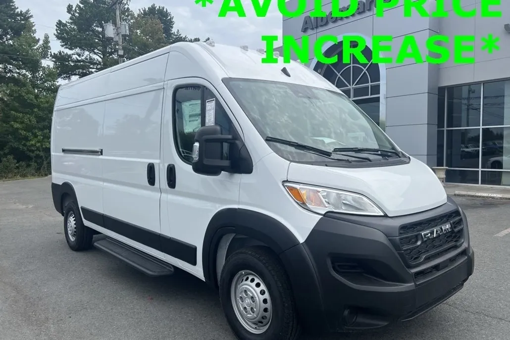 2024 Ram ProMaster 2500 photo 1