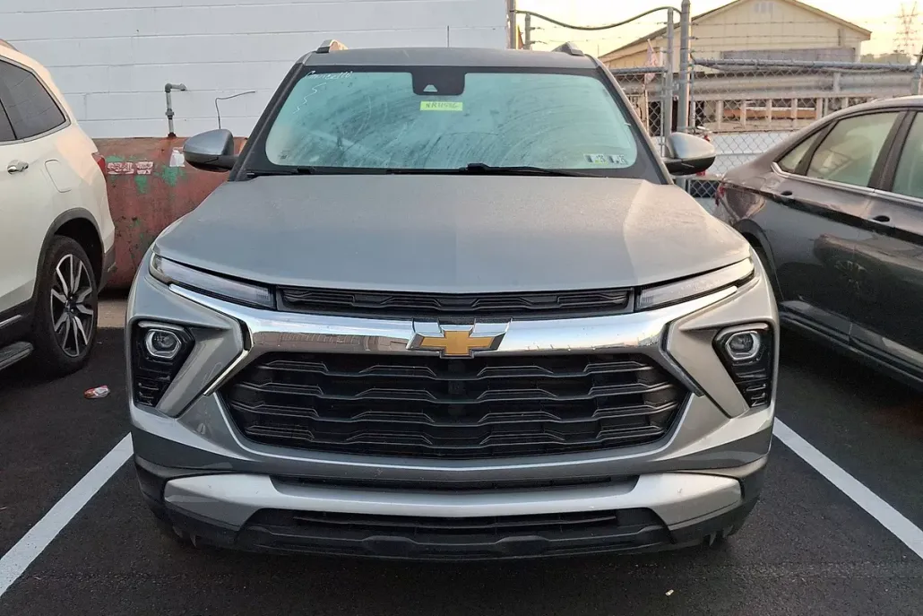2024 Chevrolet Trailblazer LT photo 1