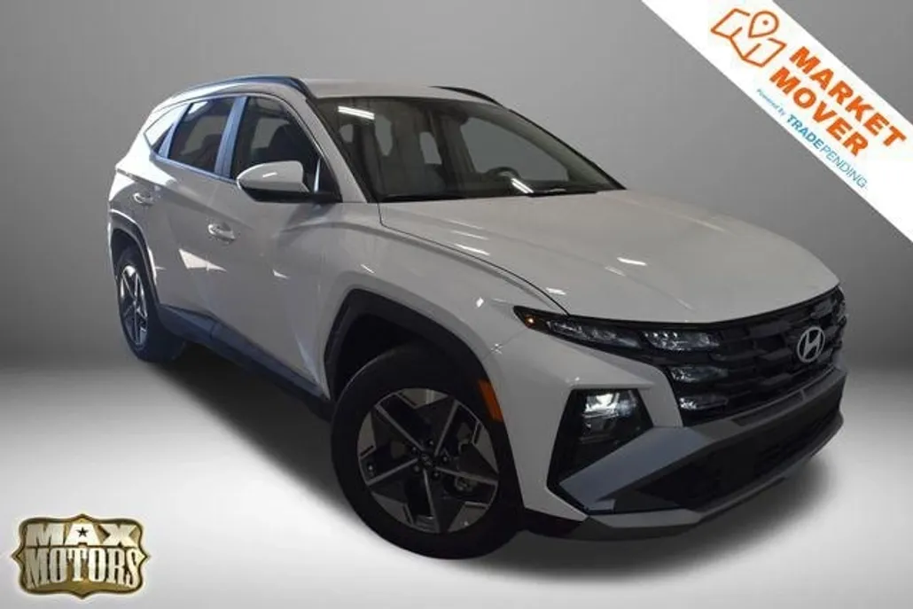 2025 Hyundai Tucson SEL photo 1