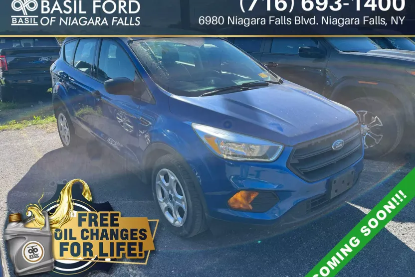 2017 Ford Escape S photo 1