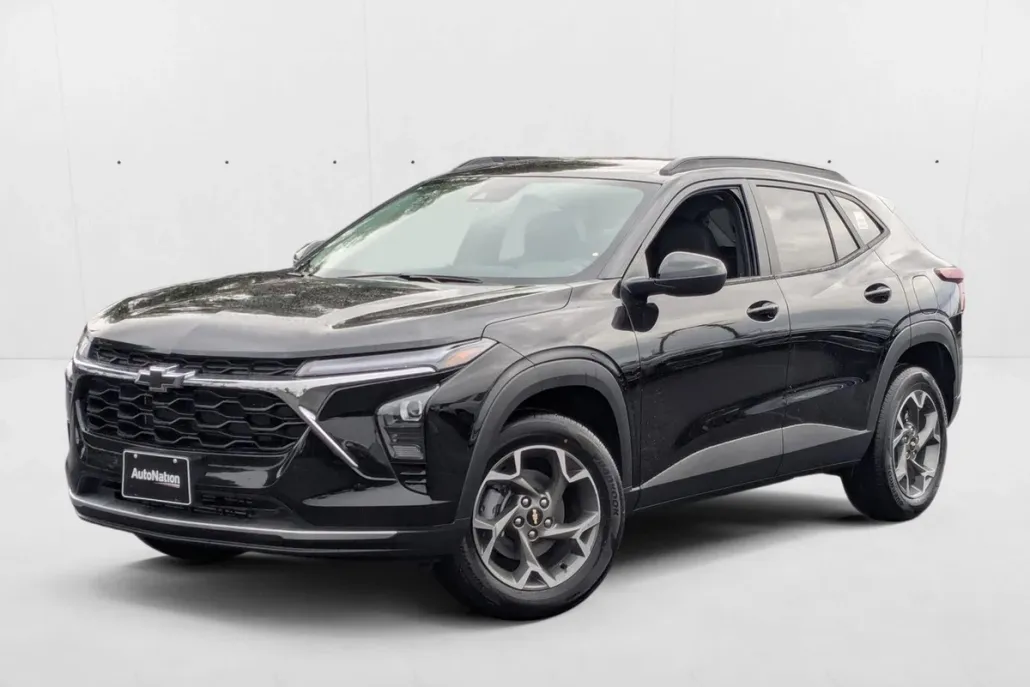 2026 Chevrolet Trax LT photo 1