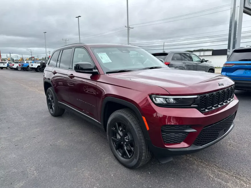 2025 Jeep Grand Cherokee Altitude X photo 1