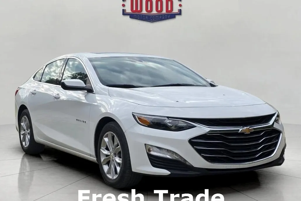 2024 Chevrolet Malibu 1LT photo 1
