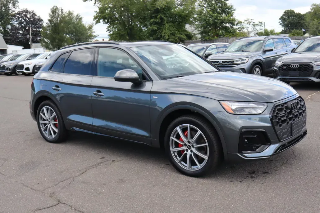 2025 Audi Q5 S line Premium Plus 55 TFSI photo 1