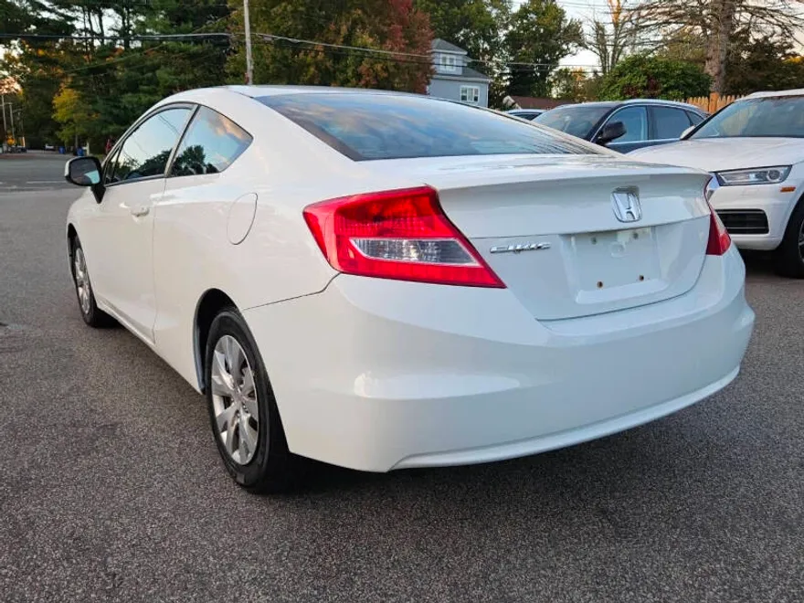 2012 Honda Civic LX photo 1