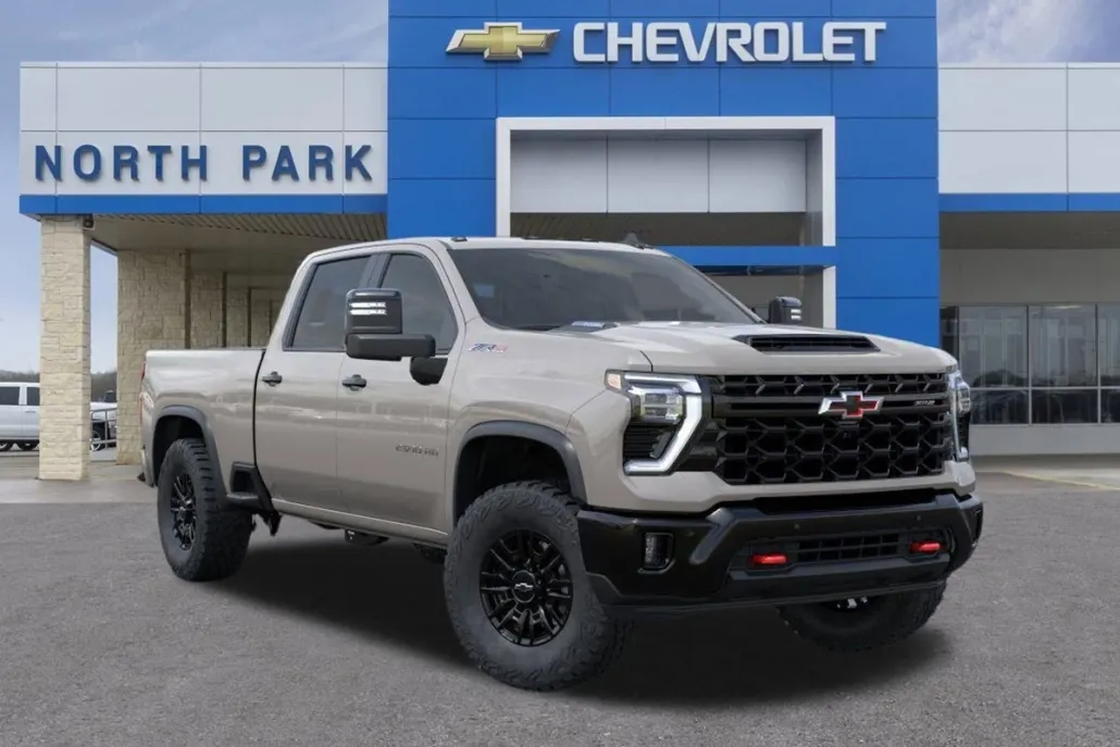2026 Chevrolet Silverado ZR2 photo 1