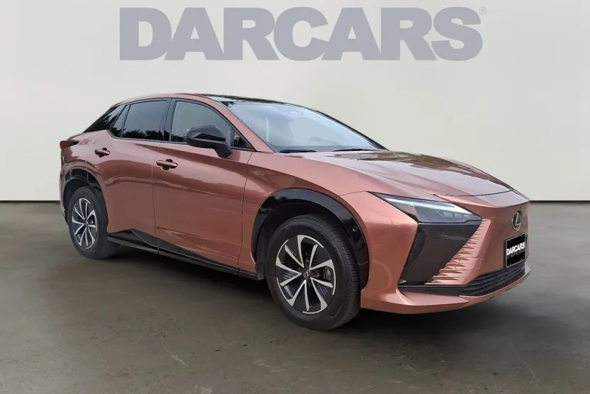 2024 Lexus RZ 450e Premium photo 1