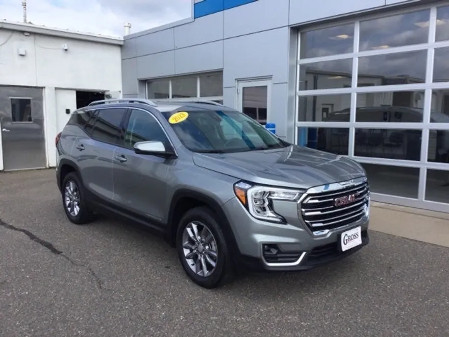 2023 Gmc Terrain SLT photo 1