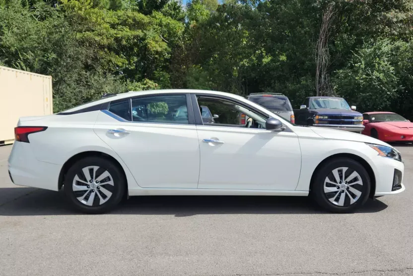 2025 Nissan Altima 2.5 S photo 1