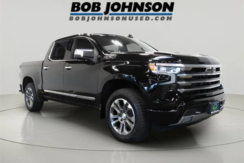 2023 Chevrolet Silverado 1500 High Country photo 1