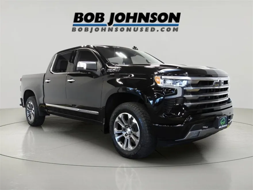 2023 Chevrolet Silverado 1500 High Country photo 1