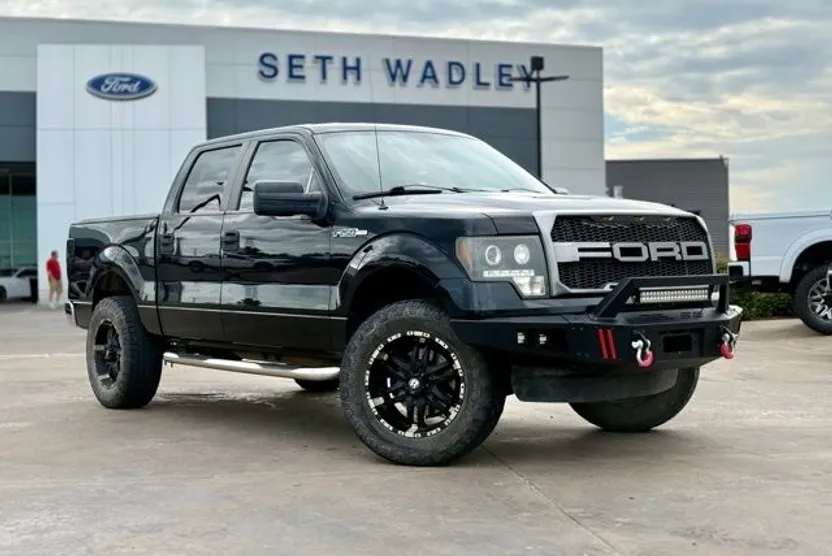 2013 Ford F-150 XLT photo 1