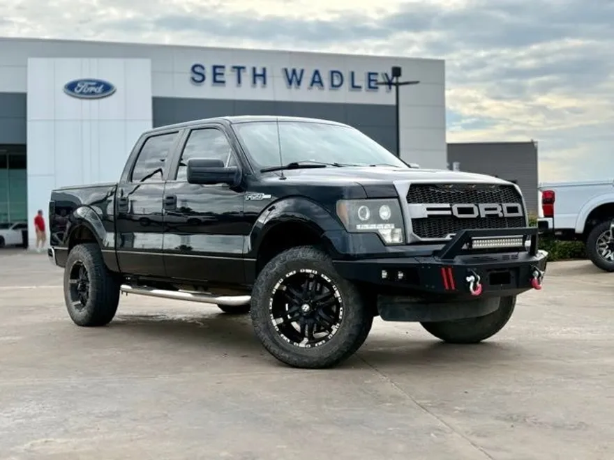2013 Ford F-150 XLT photo 1