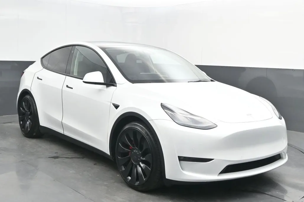2022 Tesla Model Y Performance photo 1