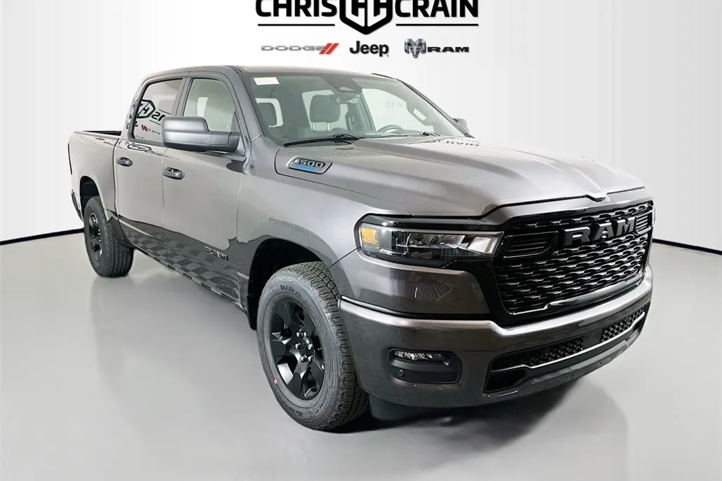 2025 Ram 1500 Tradesman photo 1