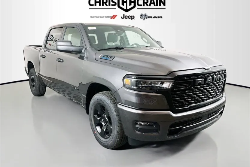 2025 Ram 1500 Tradesman photo 1