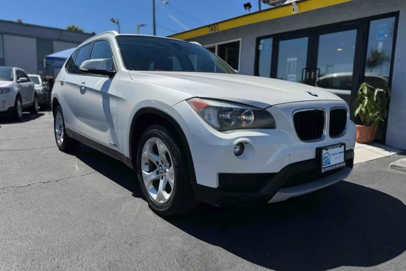 2014 Bmw X1 sDrive28i photo 1