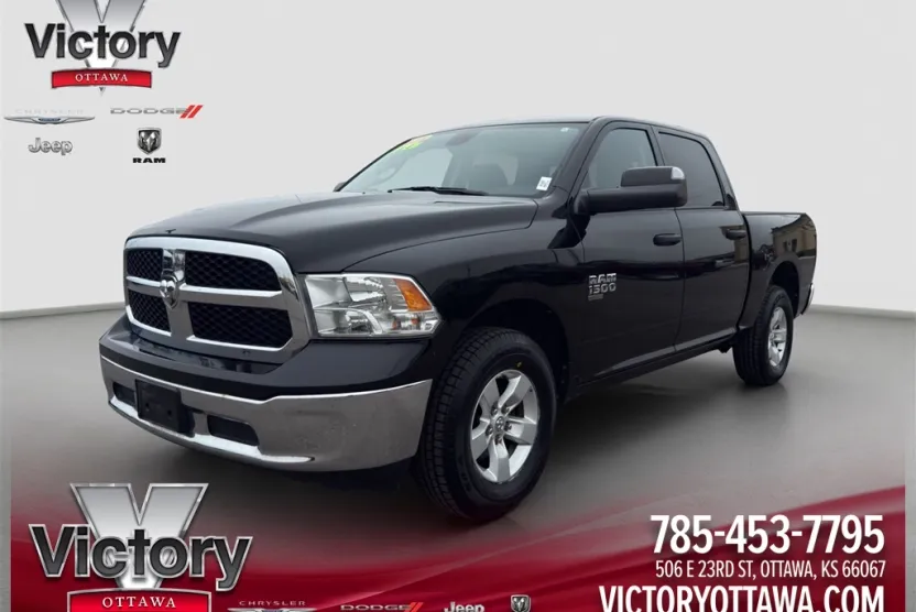 2023 Ram 1500 Classic SLT photo 1
