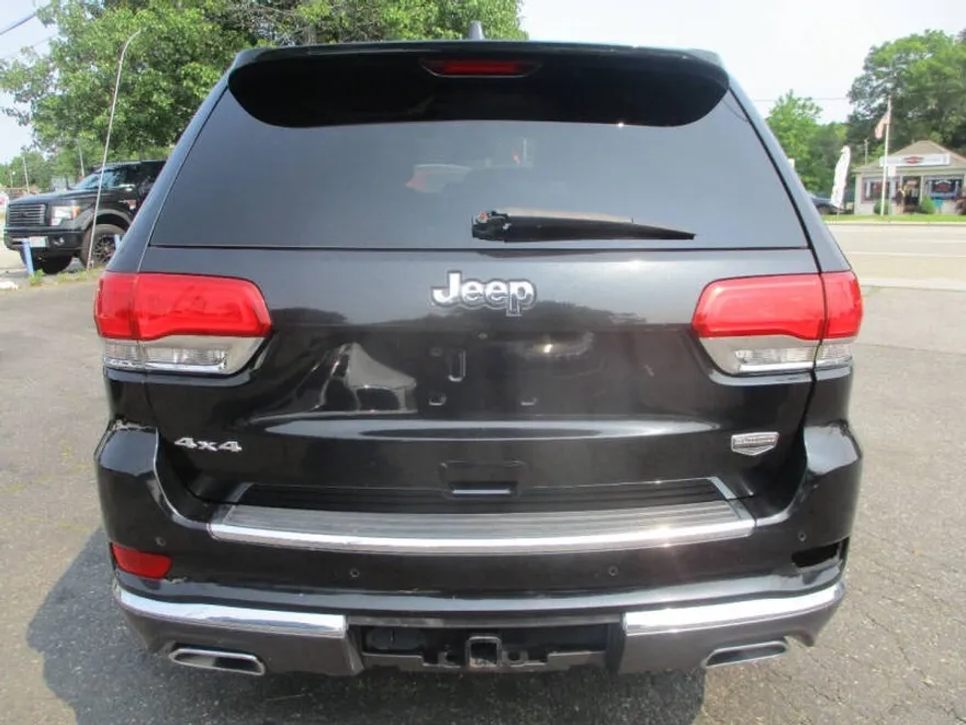 2014 Jeep Grand Cherokee Summit photo 1