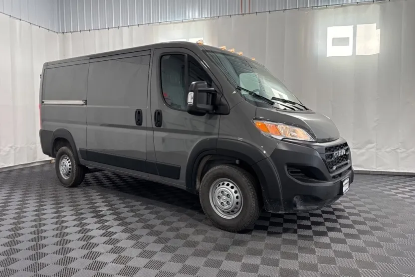2025 Ram ProMaster 1500 Tradesman photo 1