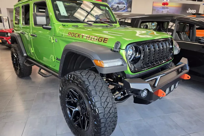 2025 Jeep Wrangler photo 1
