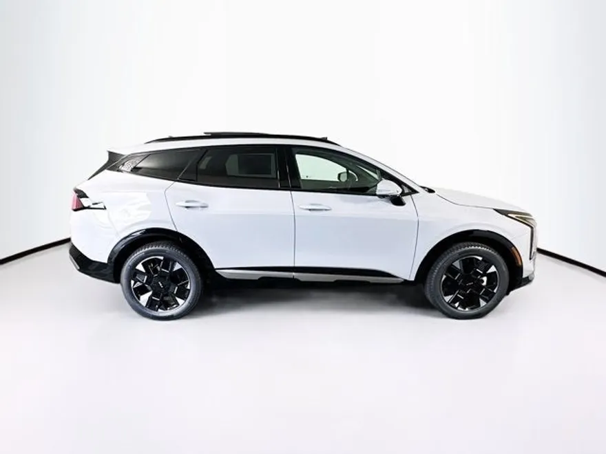 2026 Kia Sportage photo 1