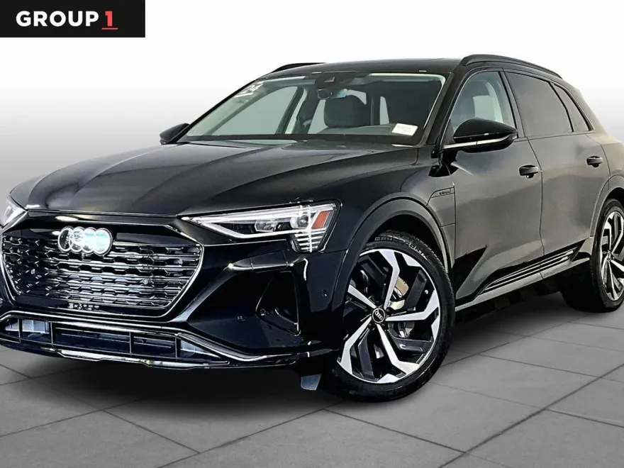 2024 Audi Q8 E-tron Premium Plus photo 1